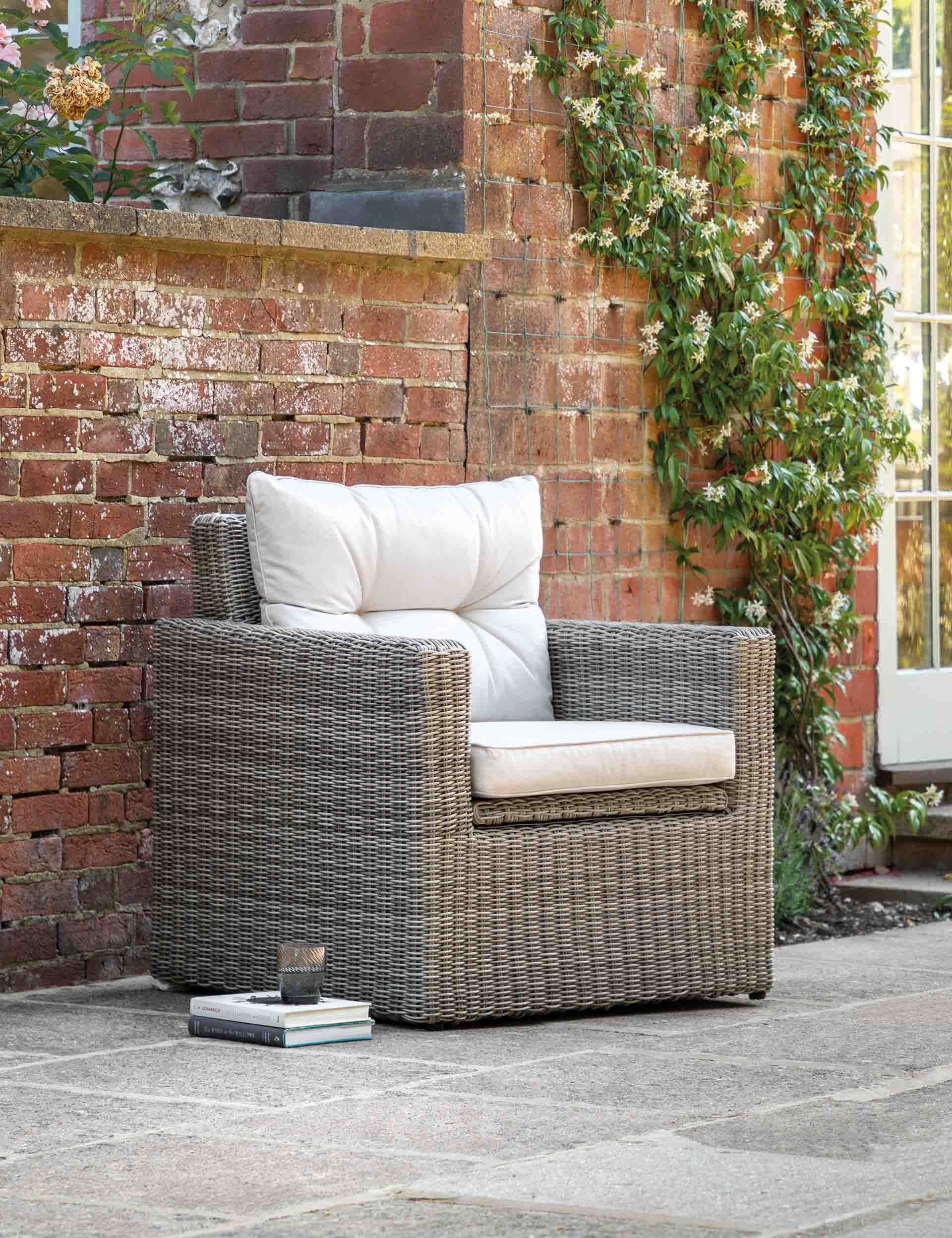 Porto Storage Garden Chair