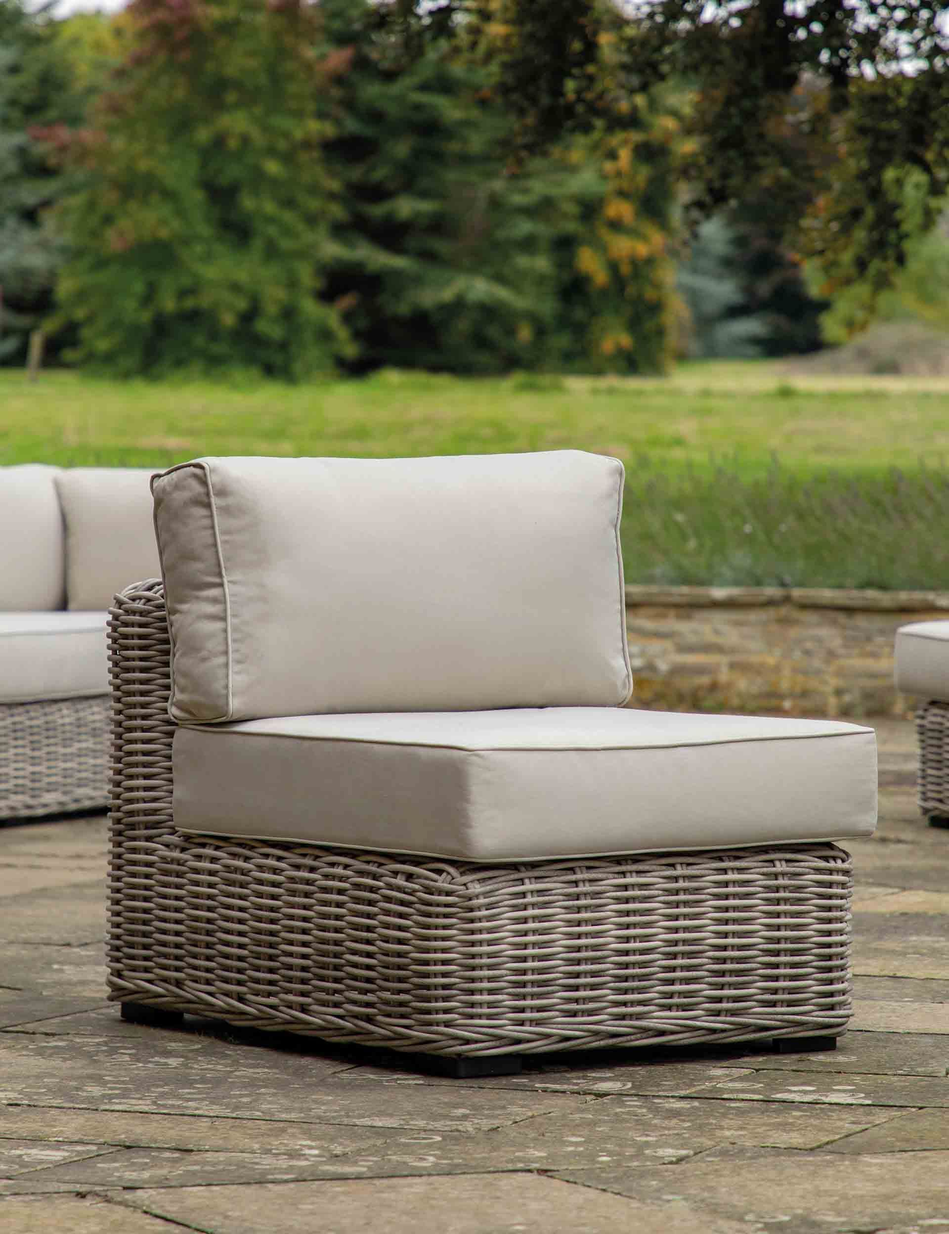 Ragusa 1 Seater Module