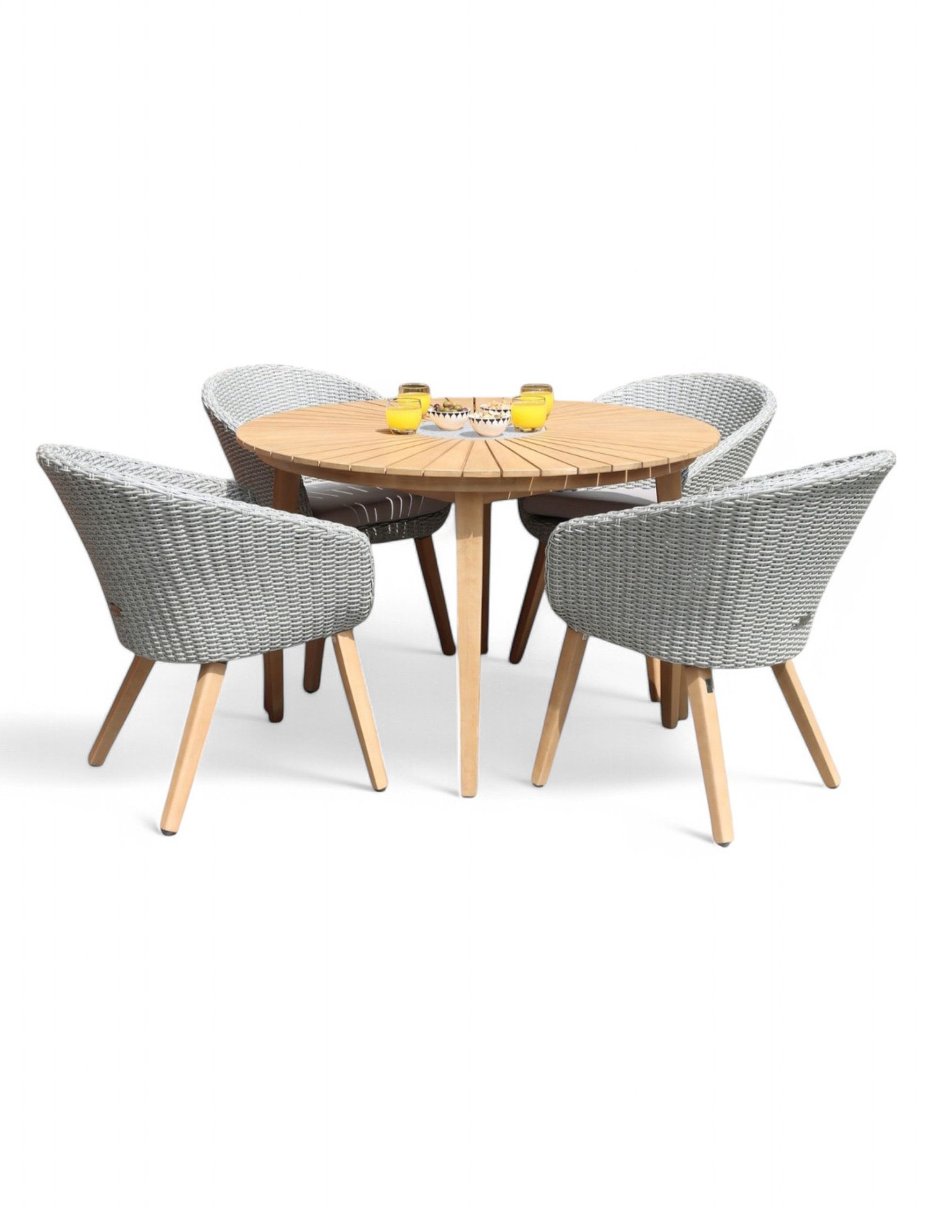 Roma 4 Seater Garden Table and Chairs - Image 2