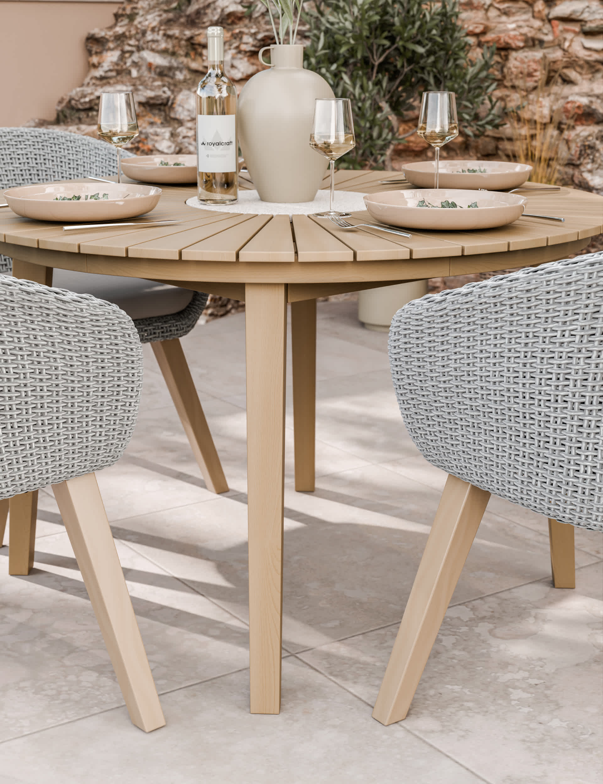 Roma 4 Seater Garden Table and Chairs - Image 3