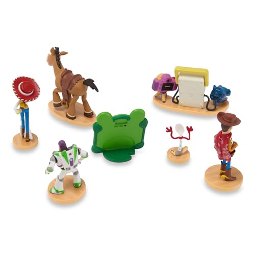 Disney Store Official Toy Story 5 Figure Set –7 Fully Sculpted Disney Figures Including Woody, Buzz, Forky, Lilypad, Bullseye, Jessie & Tech Trio...